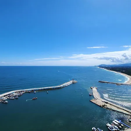Gangneung Chonpines Ocean Suites Hotel Exterior photo