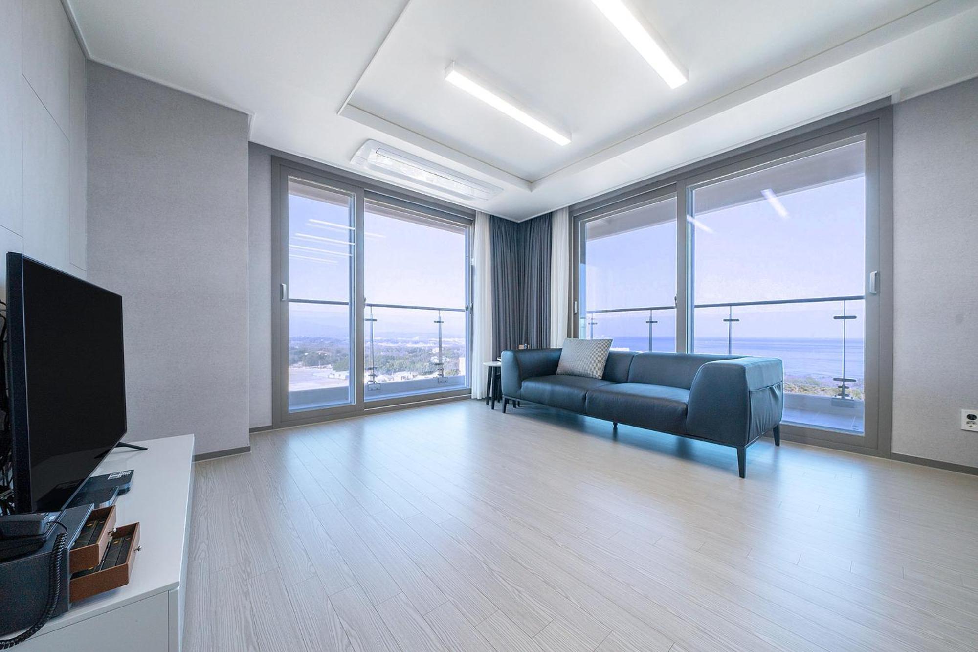 Chonpines Ocean Hotel Gangneung